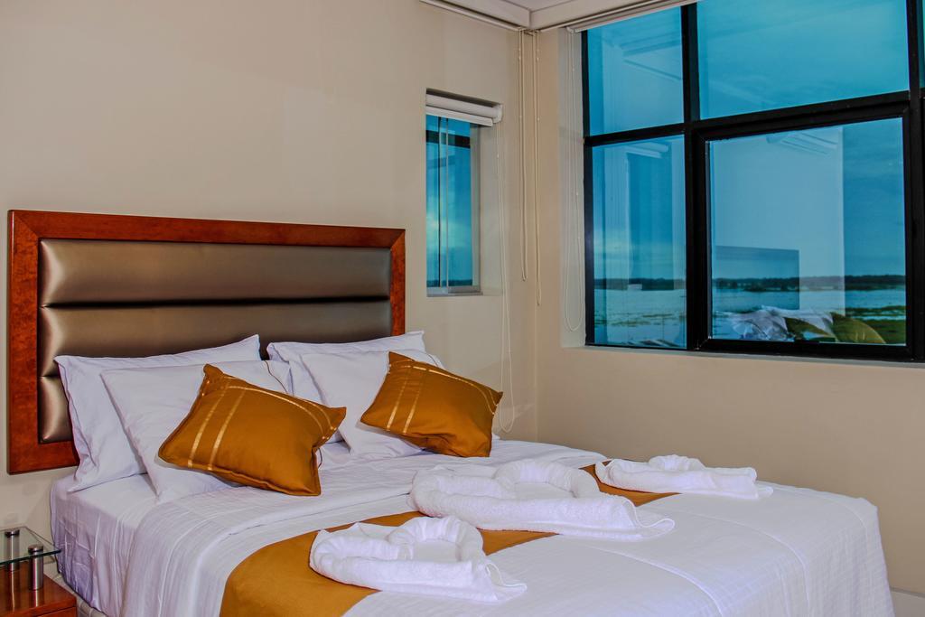 Bora Hotel Икитос Экстерьер фото